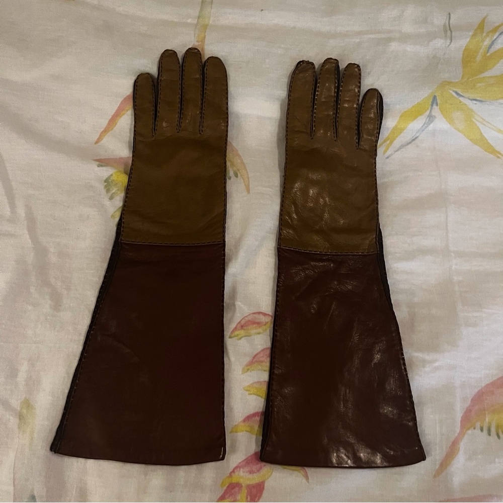 Brown Long Leather Women's Gloves — Sleek Extended Cuff